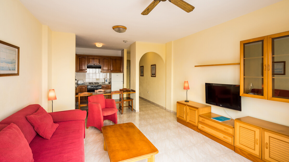 One Bedroom Apartment 3 Adults + 1 Child